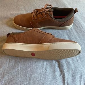 Levi's Mens 9.5 Shoes